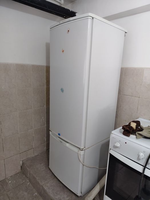 Холодильник 170высота