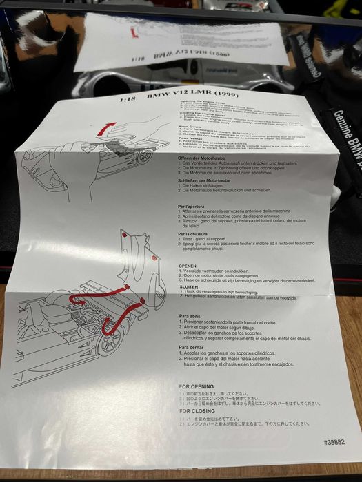 Колекционерки модел метална количка MAISTO BMW V12  LMR LE MANS 1999г.
