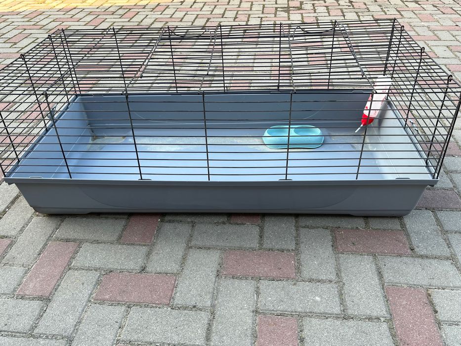 Vând cușcă pentru animale de companie