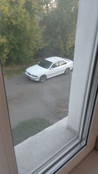 Продаю бмв е 39 в хорошем состояние