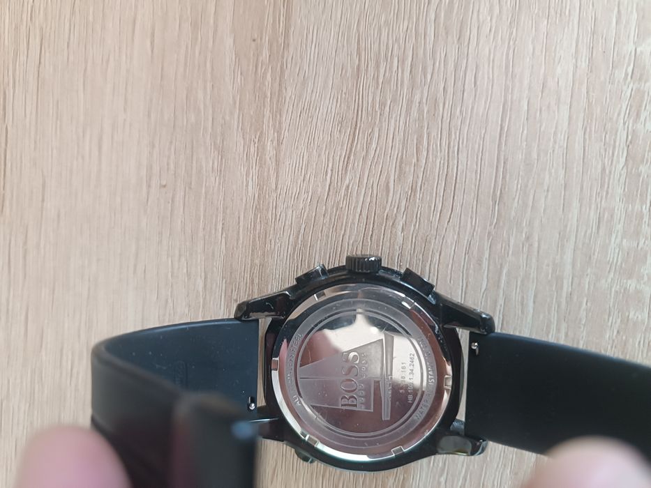 Часы наручные BOSS оригинал