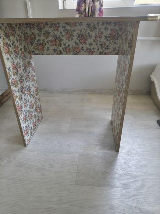 Бюро/тоалетка...