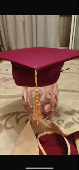 Мантия для выпускников