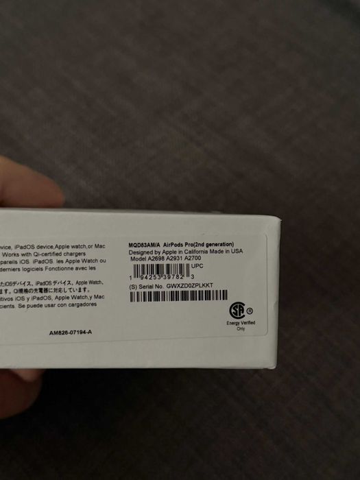 Airpods generatia a 2 a NOI