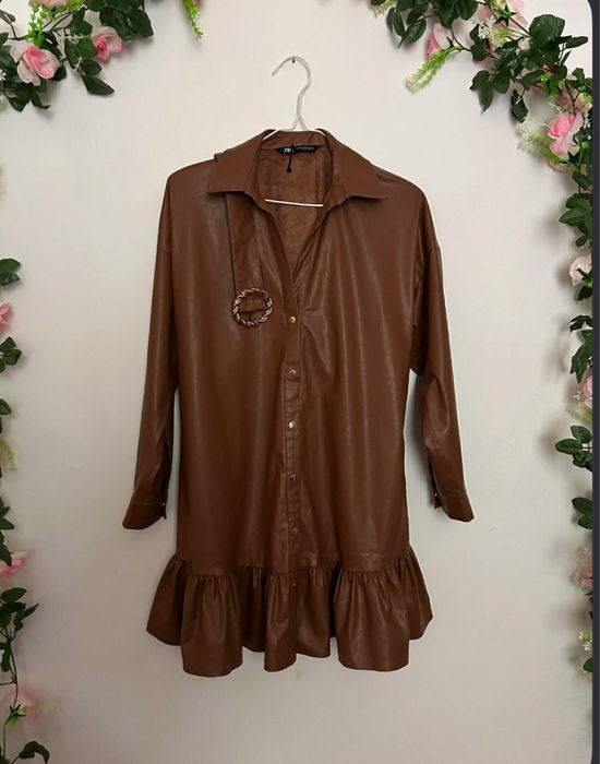 Чисто нова рокля Зара