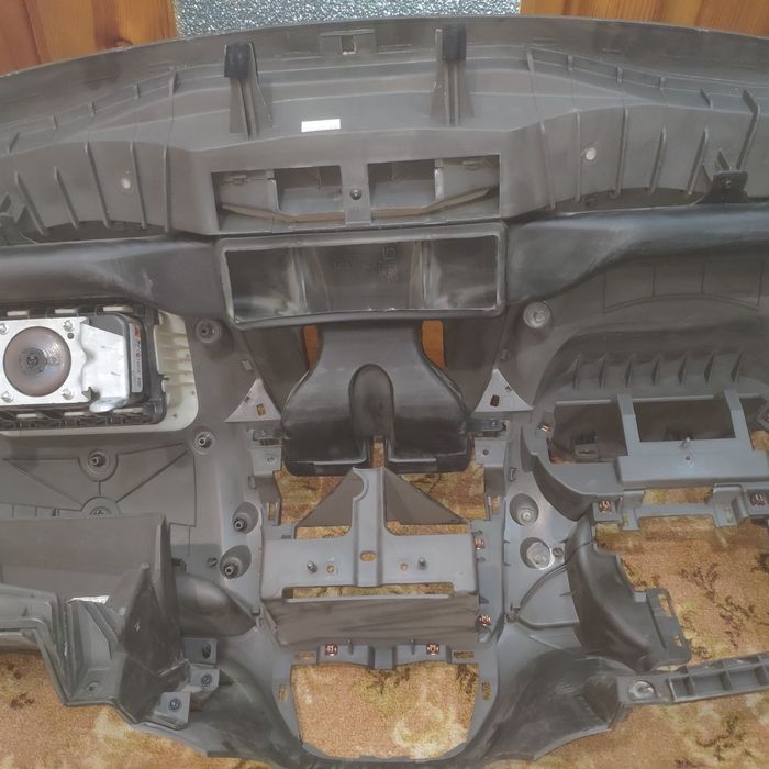 Chevrolet Cobalt торпедка