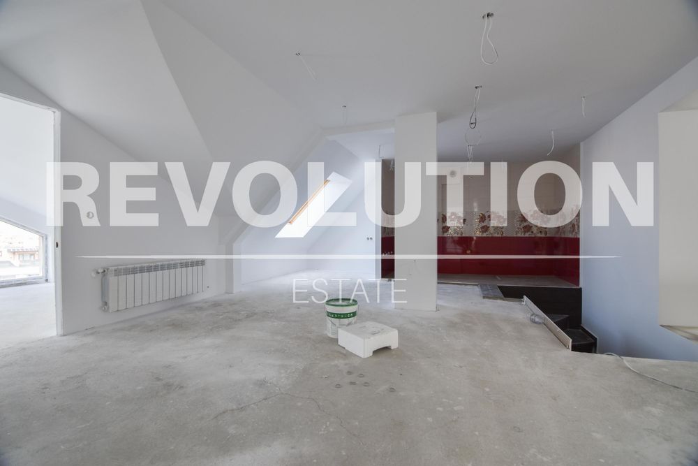 Дава се под наем Четиристаен апартамент в София, Манастирски ливади - 170 кв.м за 700 € - Снимка #2