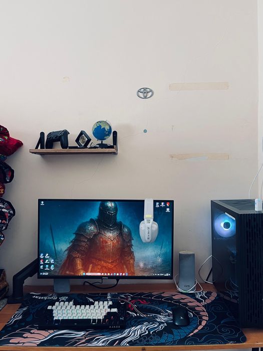 Продается компютер игровая вес комплект