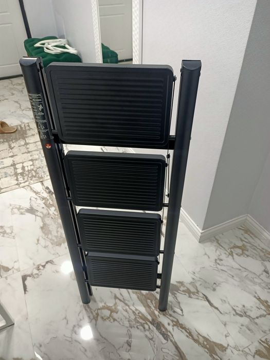 Продам стремянку