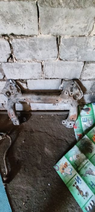 Запчасти от Ауди 100 с4 2.3