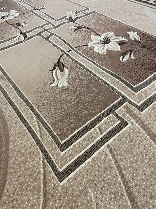 Продам палас в хорошем состояний