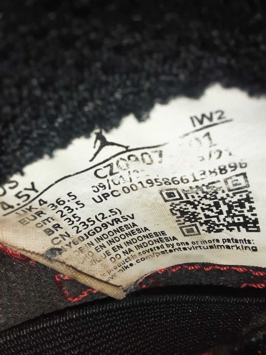 Маратонки Jordan и стоножки Nike 37 N