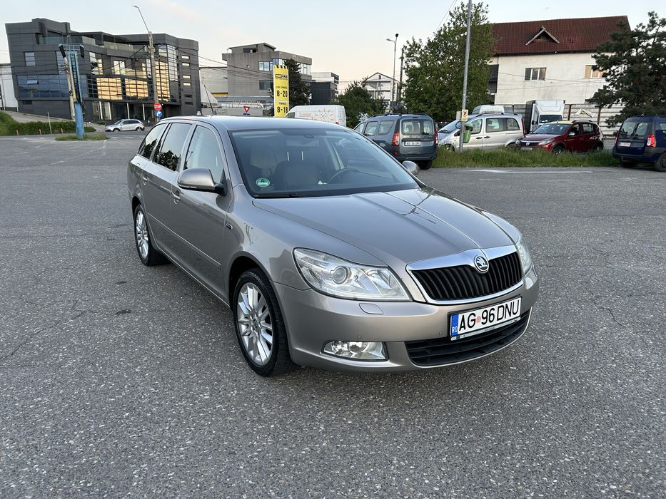 SKODA Octavia 2013 — imagine 2