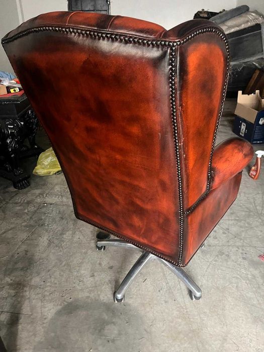 Scaun de birou/Chesterfeild!
