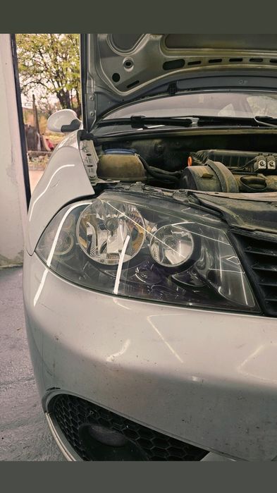 Полиране на фарове