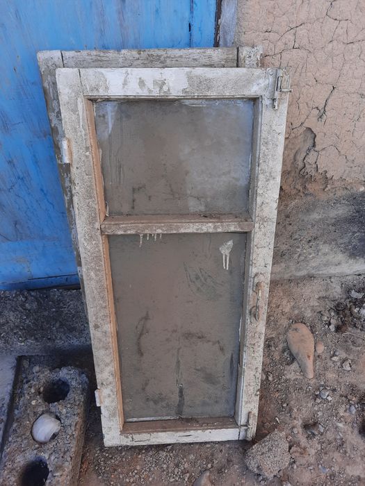 Зеркала, деревянные.