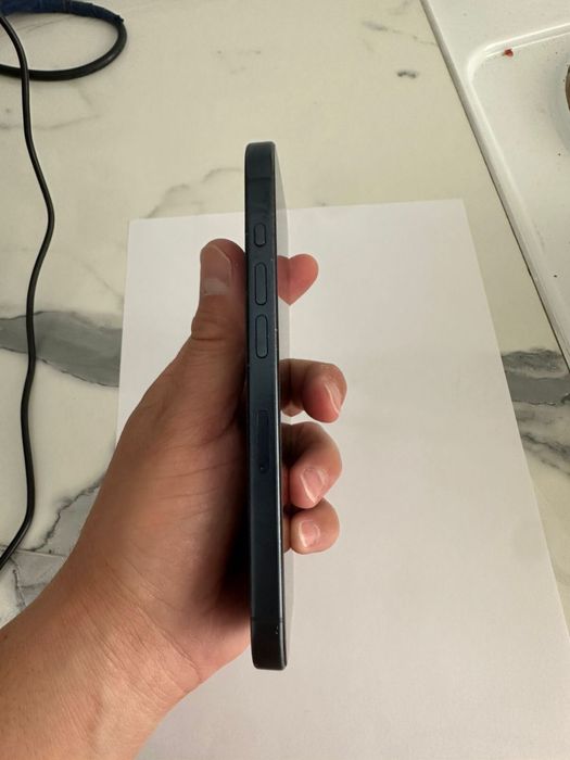 Продам Iphone 15 pro 256gb