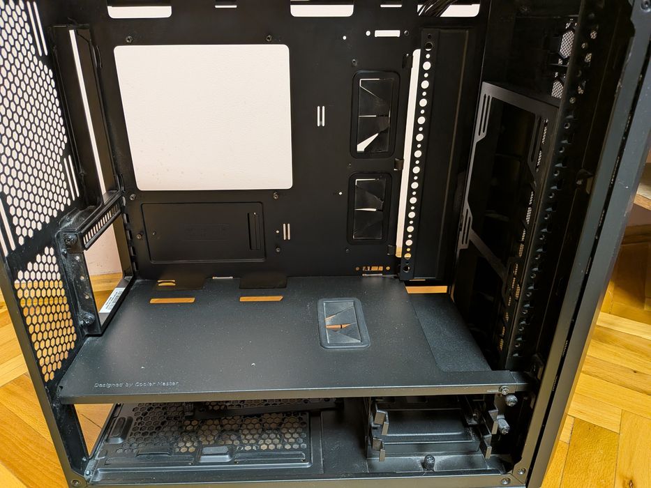 Carcasa Cooler Master MasterCase Pro 3