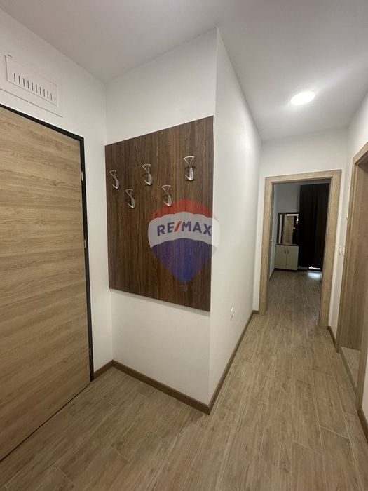 Дава се под наем Двустаен апартамент в к.к. Св.Св. Константин и Елена - 65 кв.м за 797.64 € - Снимка #7