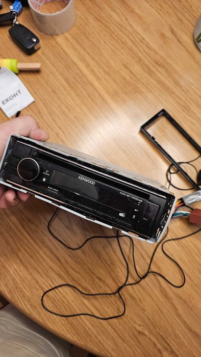 Kenwood KDC-BT740DAB висок клас авторадио със CD/USB, Handsfree, Bluetooth, Spotify & DAB+