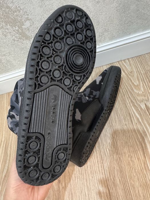 Утепленные сапоги Адидас