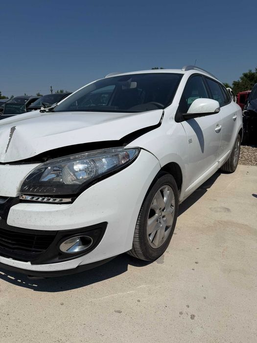 RENAULT Megane 2013 — imagine 2