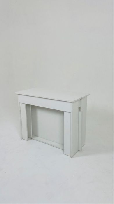 Продам стол раздвижной, консоль. Новый.