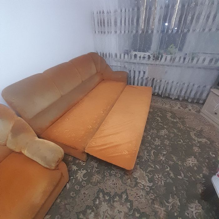 Отдам диван даром