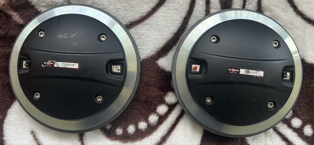 Difuzor si drivere pentru boxe FBT MaxX6