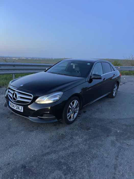 Mercedes E 220 automat