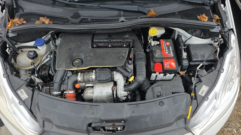 Vand Peugeot 208  1.6 diesel 2017