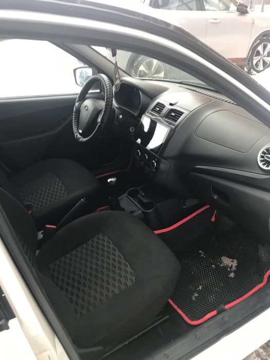 Продам автомобиль