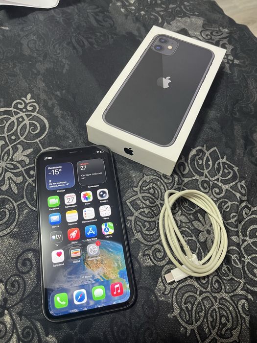 11 айфон 128gb.
