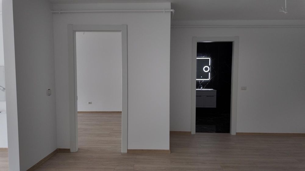 Vânzare apartamente