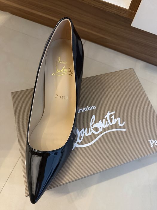 Pantofi piele talpa rosie louboutin
