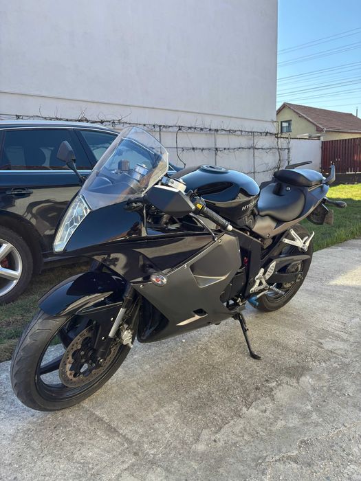 Hyosung GT 125 R 2015 (A1)