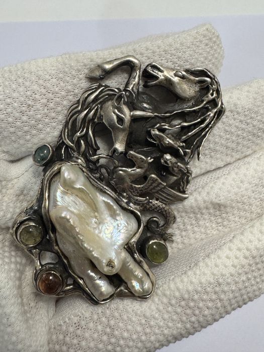 Pandantiv Argint 925 vechi, Art Nouveau. Perla baroc, aquamarin,granat