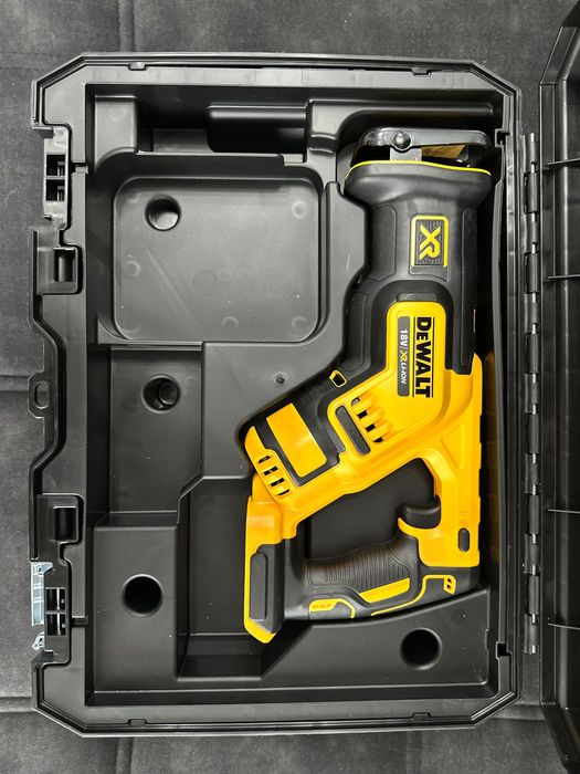 Fierăstrău sabie DeWalt DCS367 XR Brushless 18V – Fără acumulator și încărcător