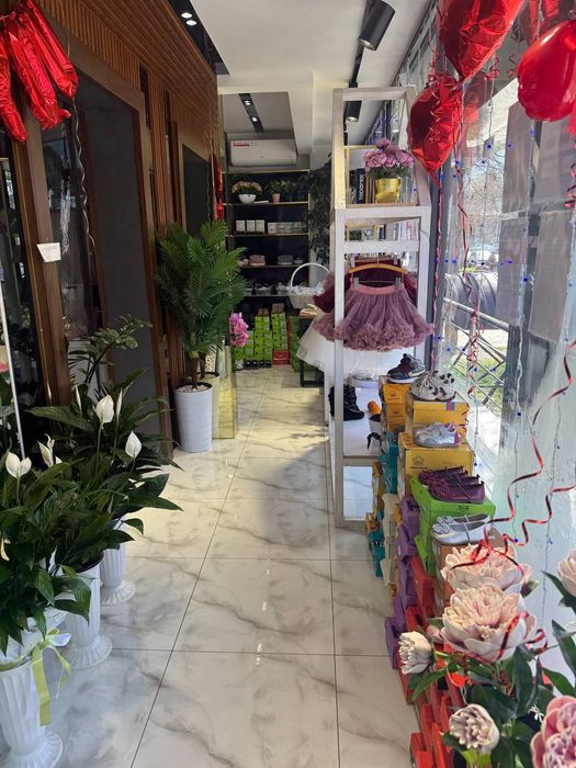 Срочно прадайутса офис лисинова первий линя