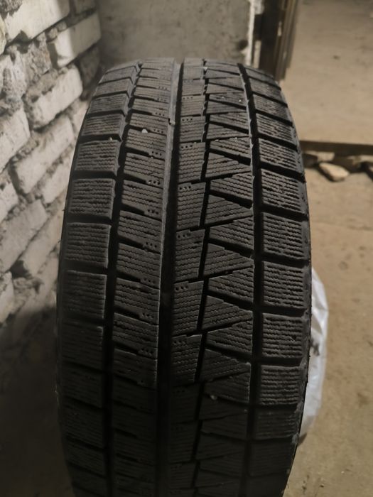 Шины Bridgestone R16( зимние)
