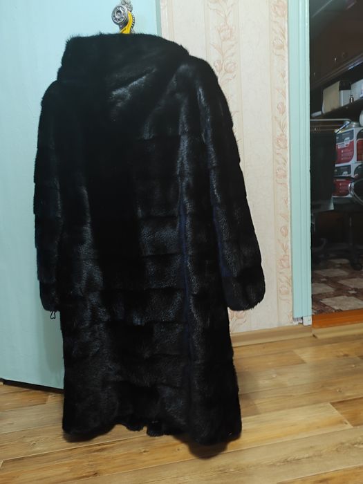 Шуба норковая б/у