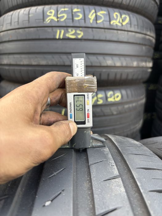 Anvelope Vara 245/40/20 Continental Premium Contact 6 245 40 20 R20