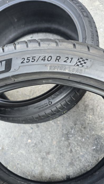 255/40/R21 Michelin pilot sport⁴suv