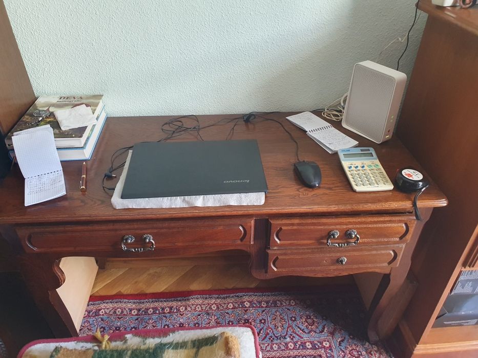 Vand mobila lemn masiv