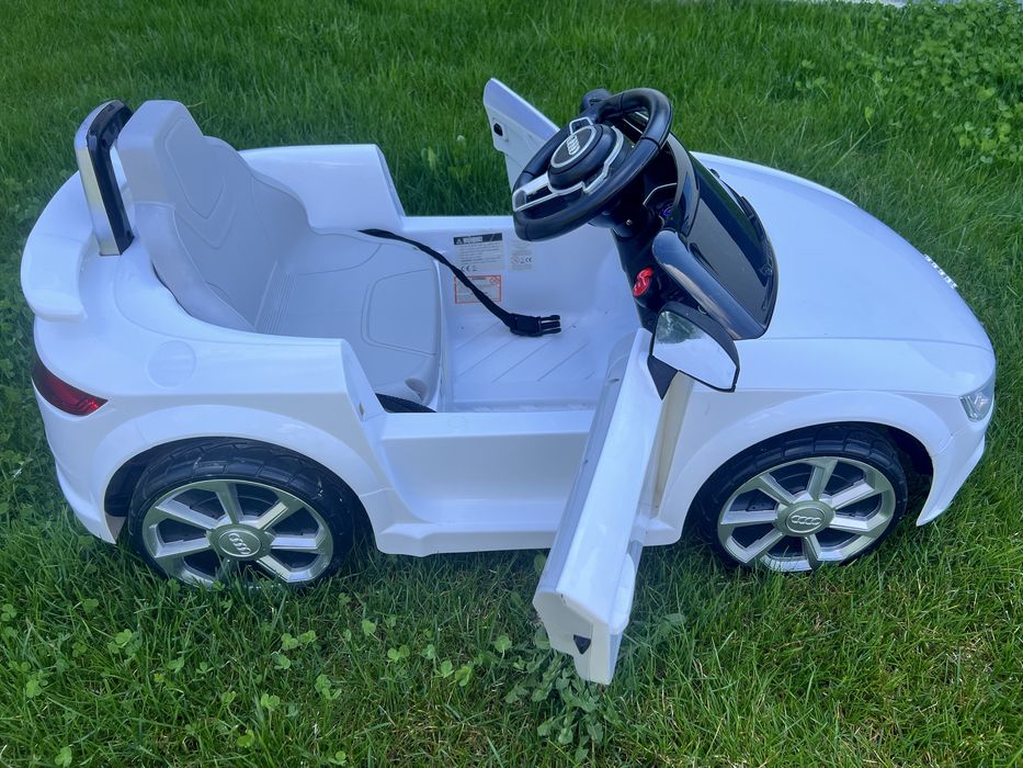 Vand masinuta electrica Audi RS
