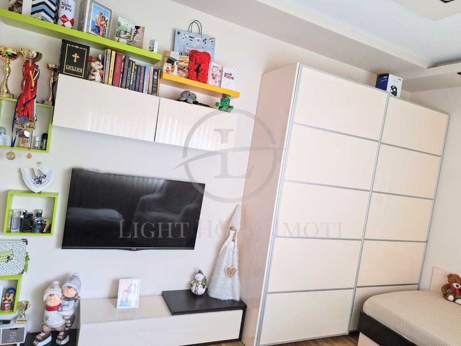 Продава се Тристаен апартамент в Пловдив, Гагарин - 93 кв.м за 1818 €/кв.м - Снимка #6