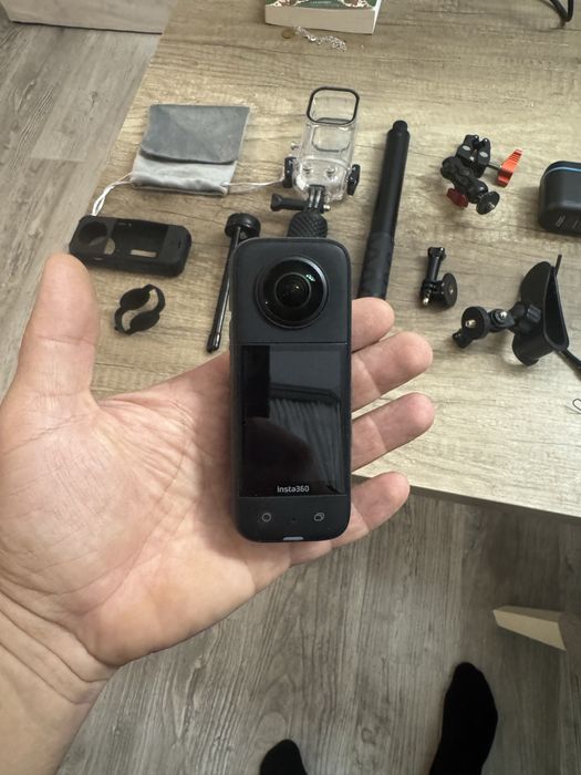 Камера 360  Insta360 X3