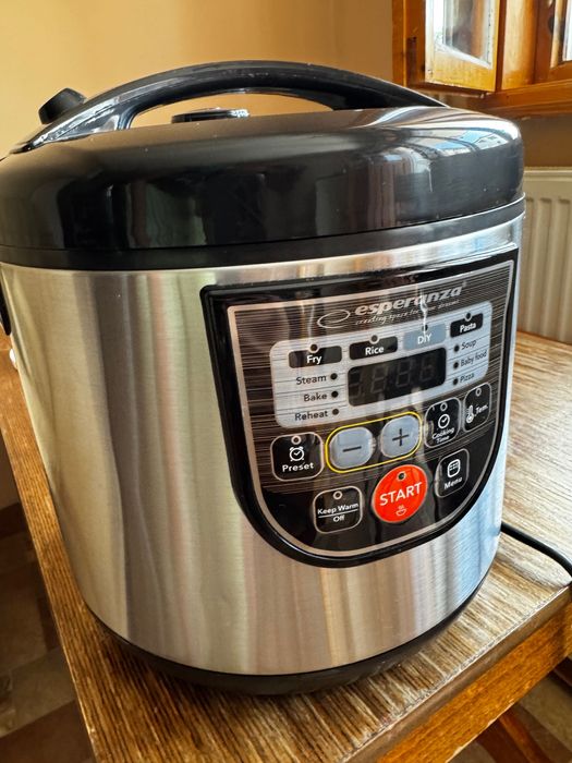 Нов Мултикукър Esperanza