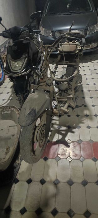 Скутер 50 кубовый