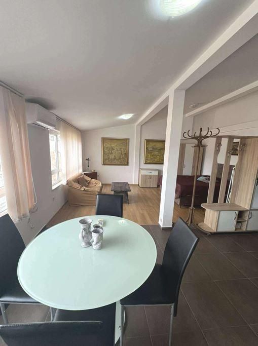 Дава се под наем Едностаен апартамент в Варна, Център - 45 кв.м за 410 € - Снимка #3